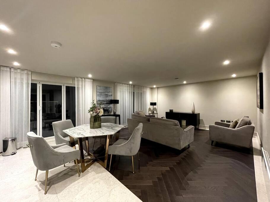 شقة 2Br Urban Vista Retreat Chcl F7 تشيجويل المظهر الخارجي الصورة