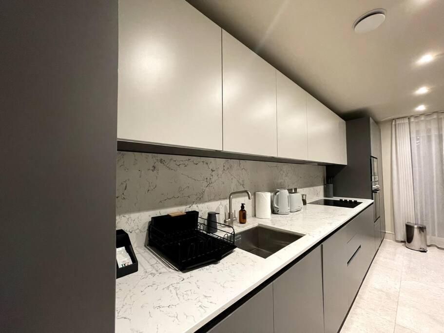شقة 2Br Urban Vista Retreat Chcl F7 تشيجويل المظهر الخارجي الصورة